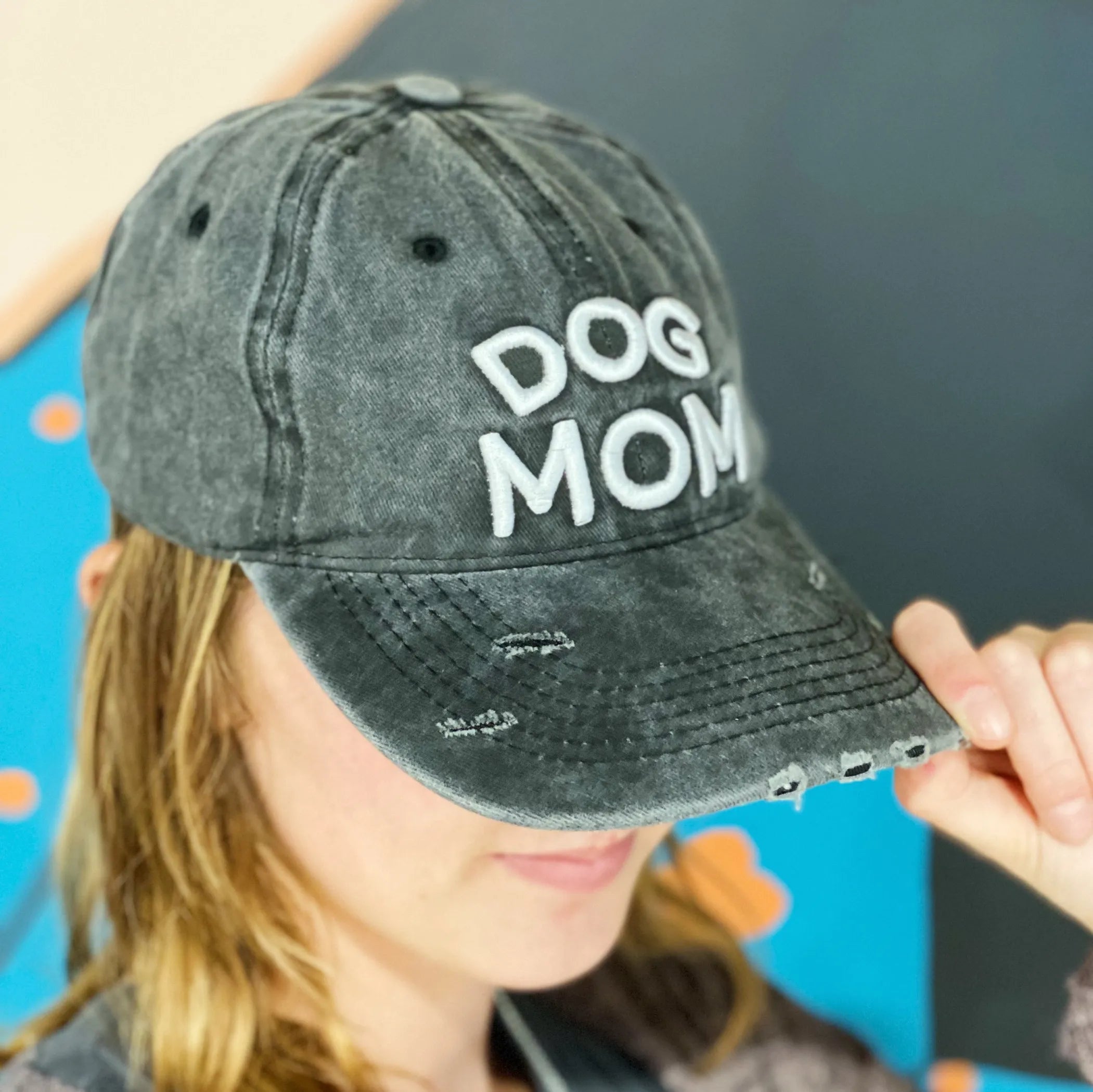 “Cool Mom” Distressed Baseball Cap – Adjustable Vintage-Style Hat in Dark Gray